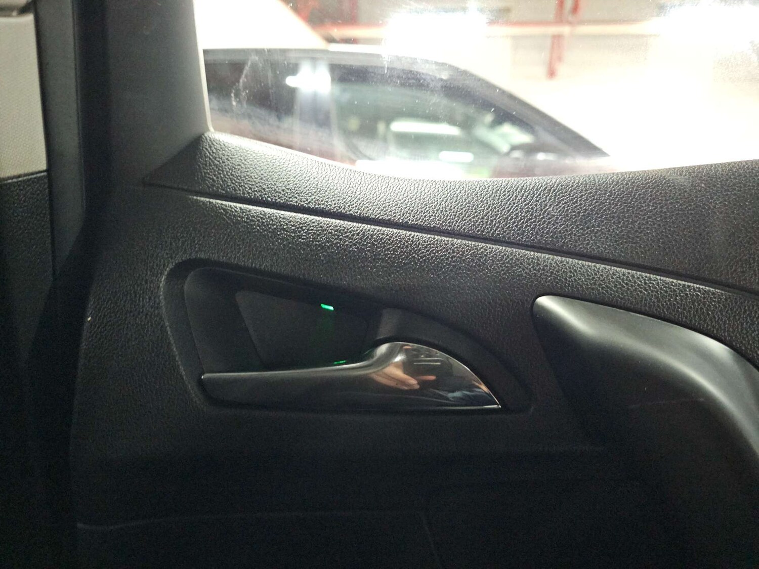 Used Vauxhall Meriva 2014 for sale - 77905808: Photo 32