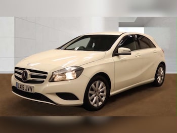 Used Mercedes-Benz A-Class 2015 for sale - 79277961: Photo