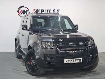 Used Land Rover Defender 2023 for sale - 79773206: Photo