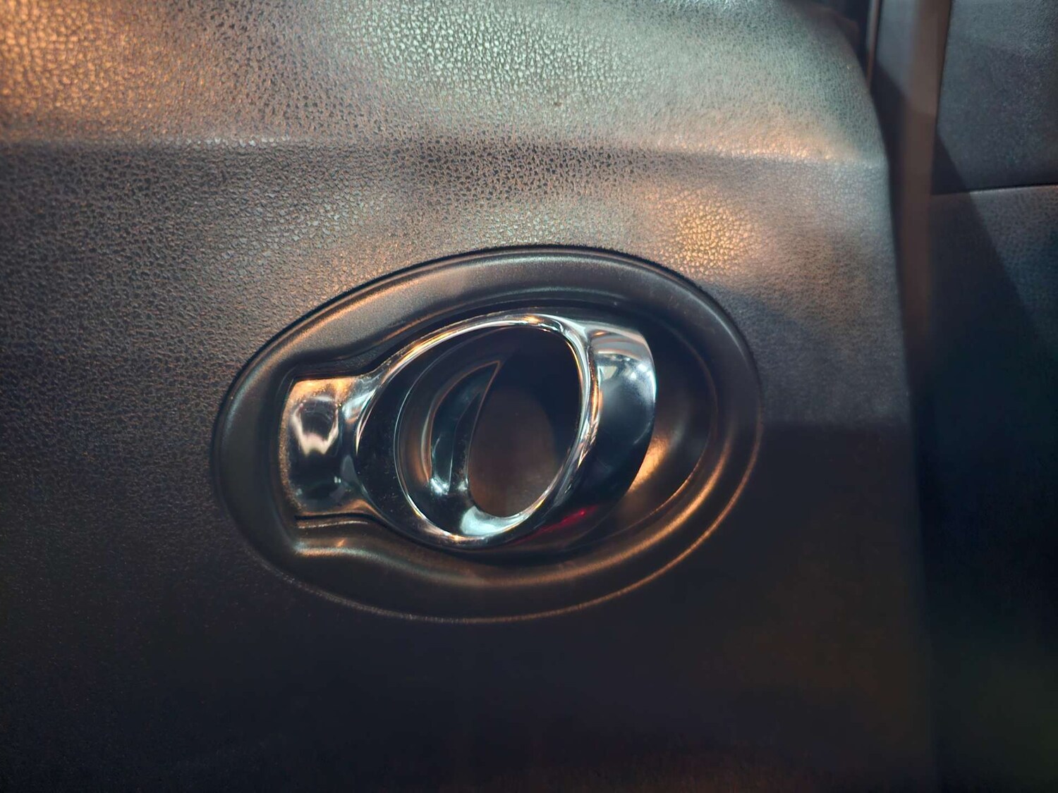 Used Nissan Juke 2015 for sale - 77905851: Photo 42