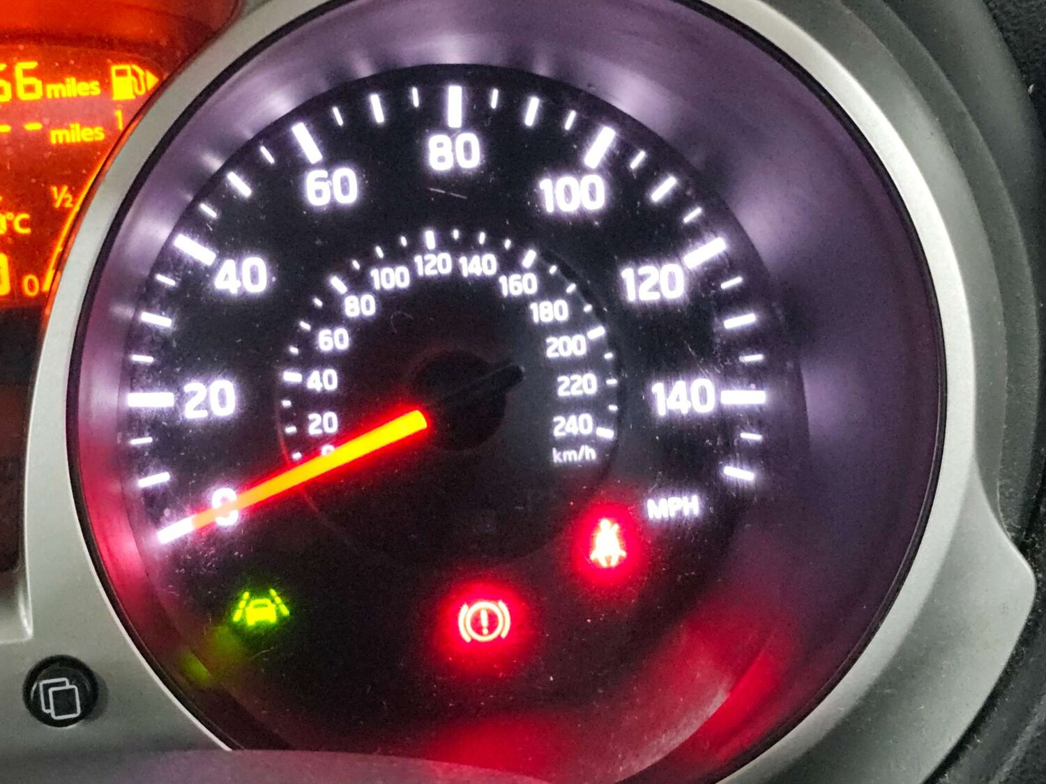 Used Nissan Juke 2015 for sale - 77905851: Photo 47