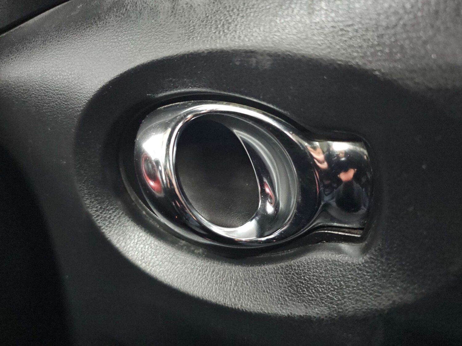 Used Nissan Juke 2015 for sale - 77905851: Photo 62