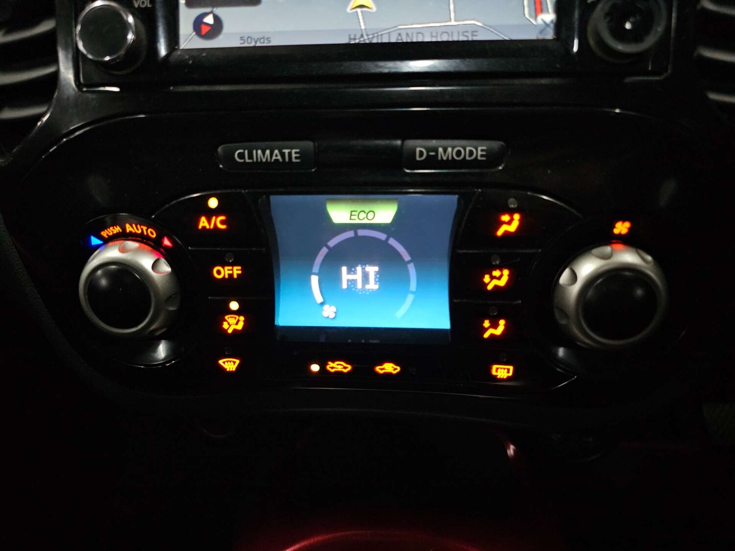 Used Nissan Juke 2015 for sale - 77905851: Photo 70