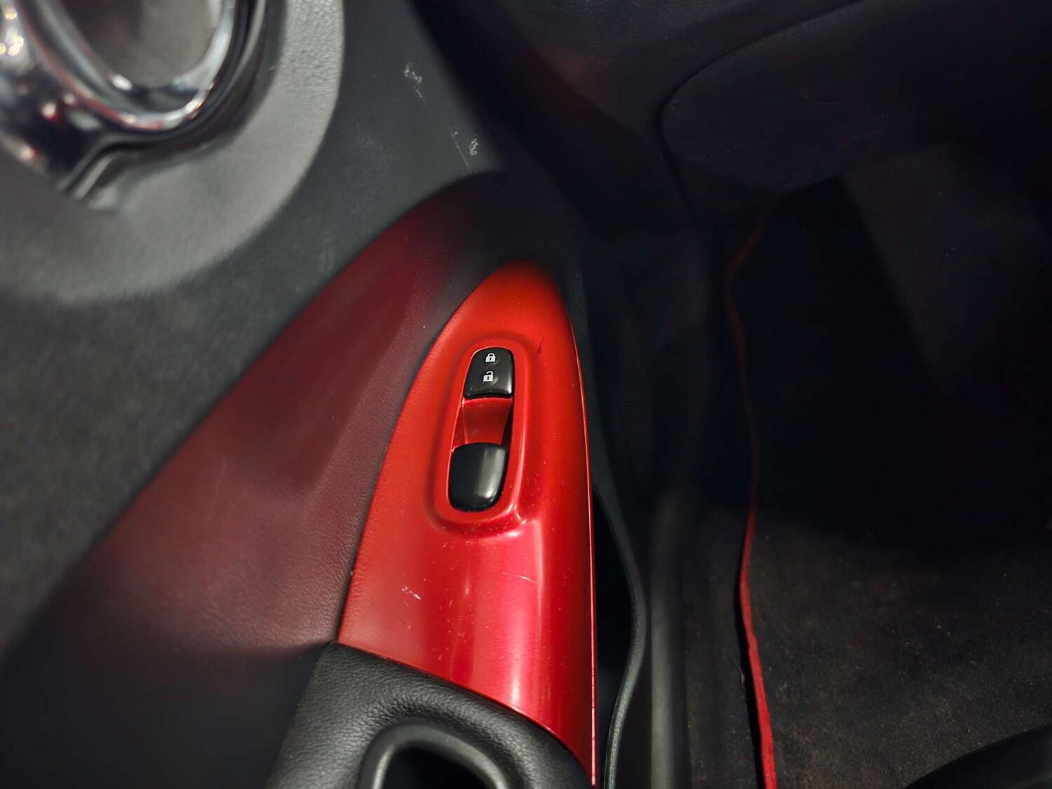 Used Nissan Juke 2015 for sale - 77905851: Photo 77