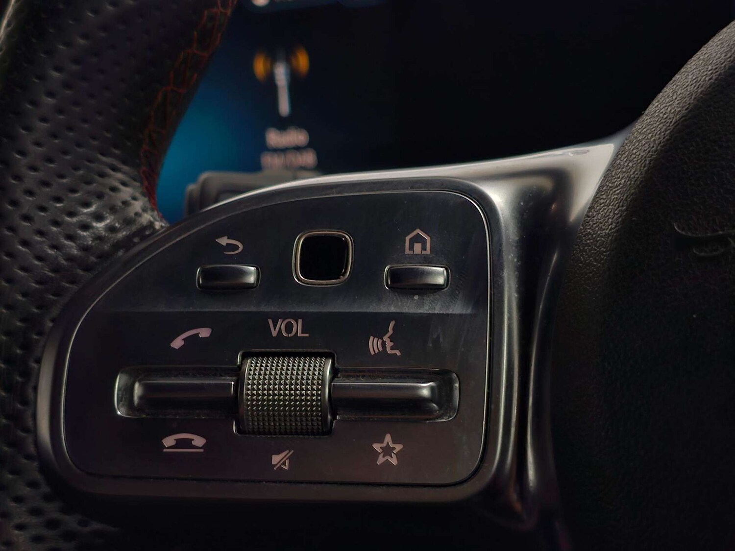 Used Mercedes-Benz A-Class 2018 for sale - 77905946: Photo 47