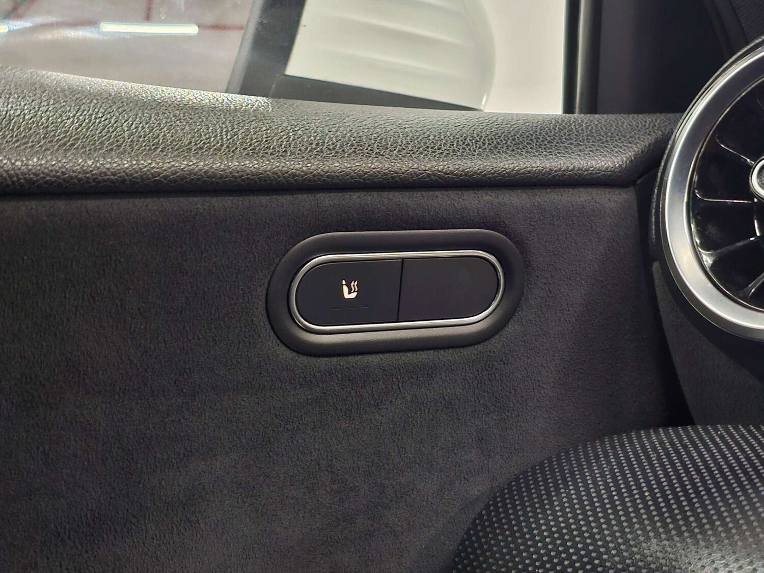 Used Mercedes-Benz A-Class 2018 for sale - 77905946: Photo 68