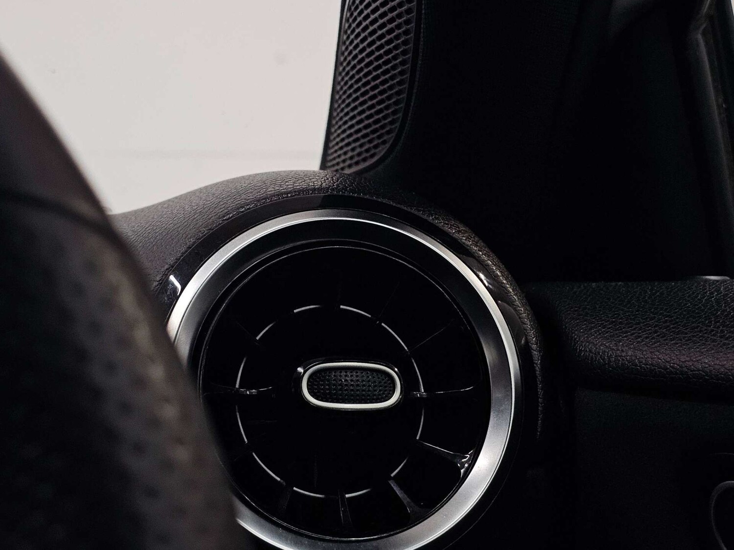 Used Mercedes-Benz A-Class 2018 for sale - 77905946: Photo 76