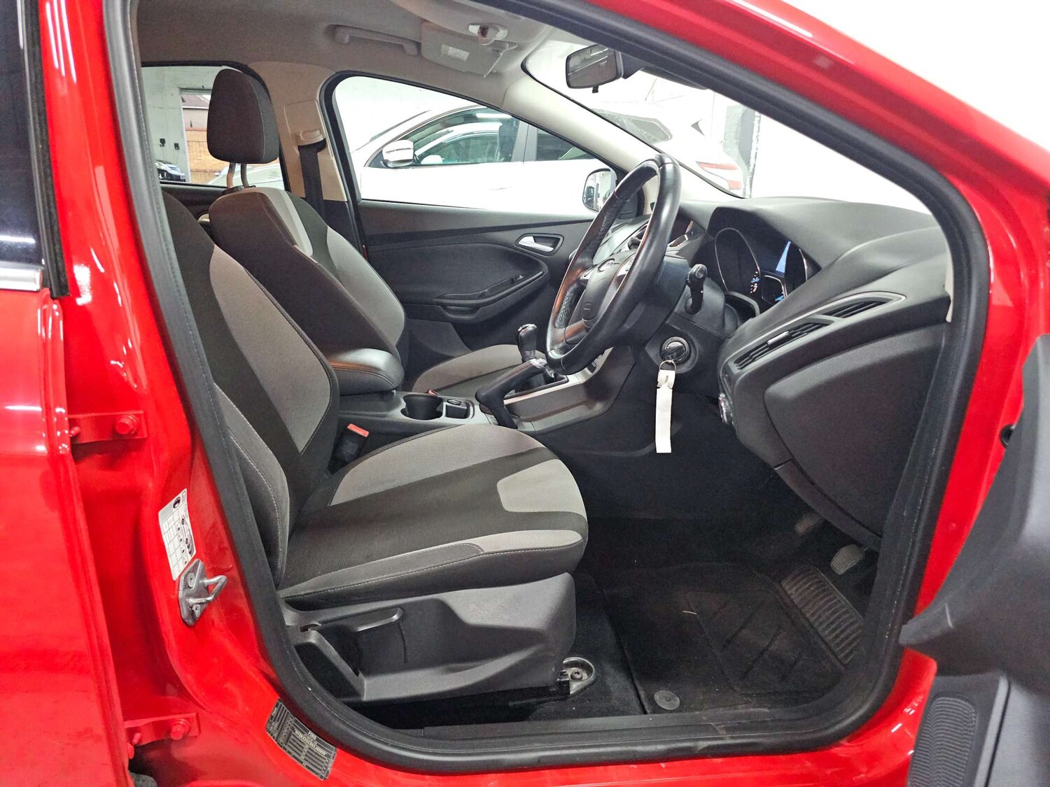 Used Ford Focus 2014 for sale - 77905864: Photo 11