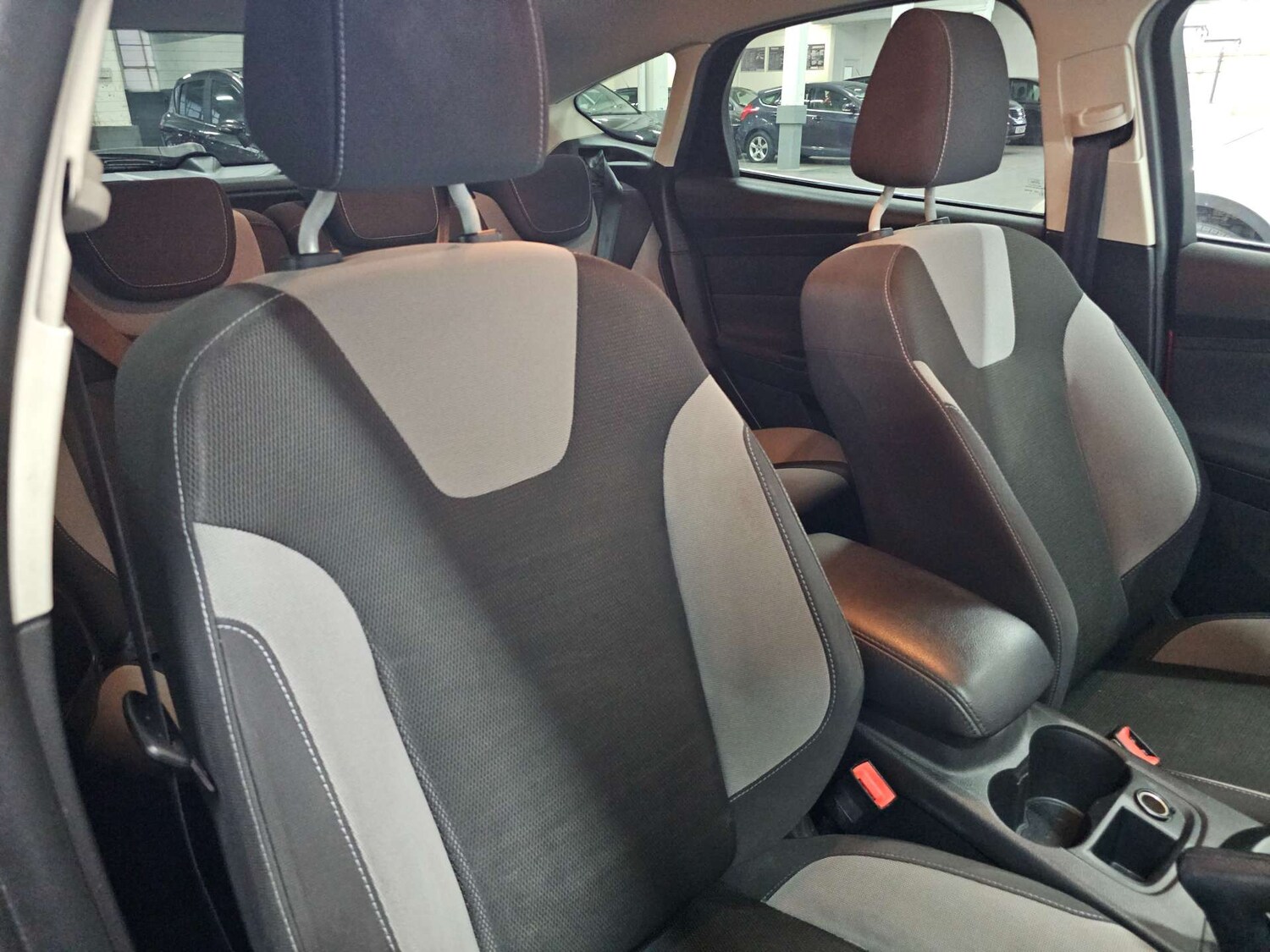 Used Ford Focus 2014 for sale - 77905864: Photo 13