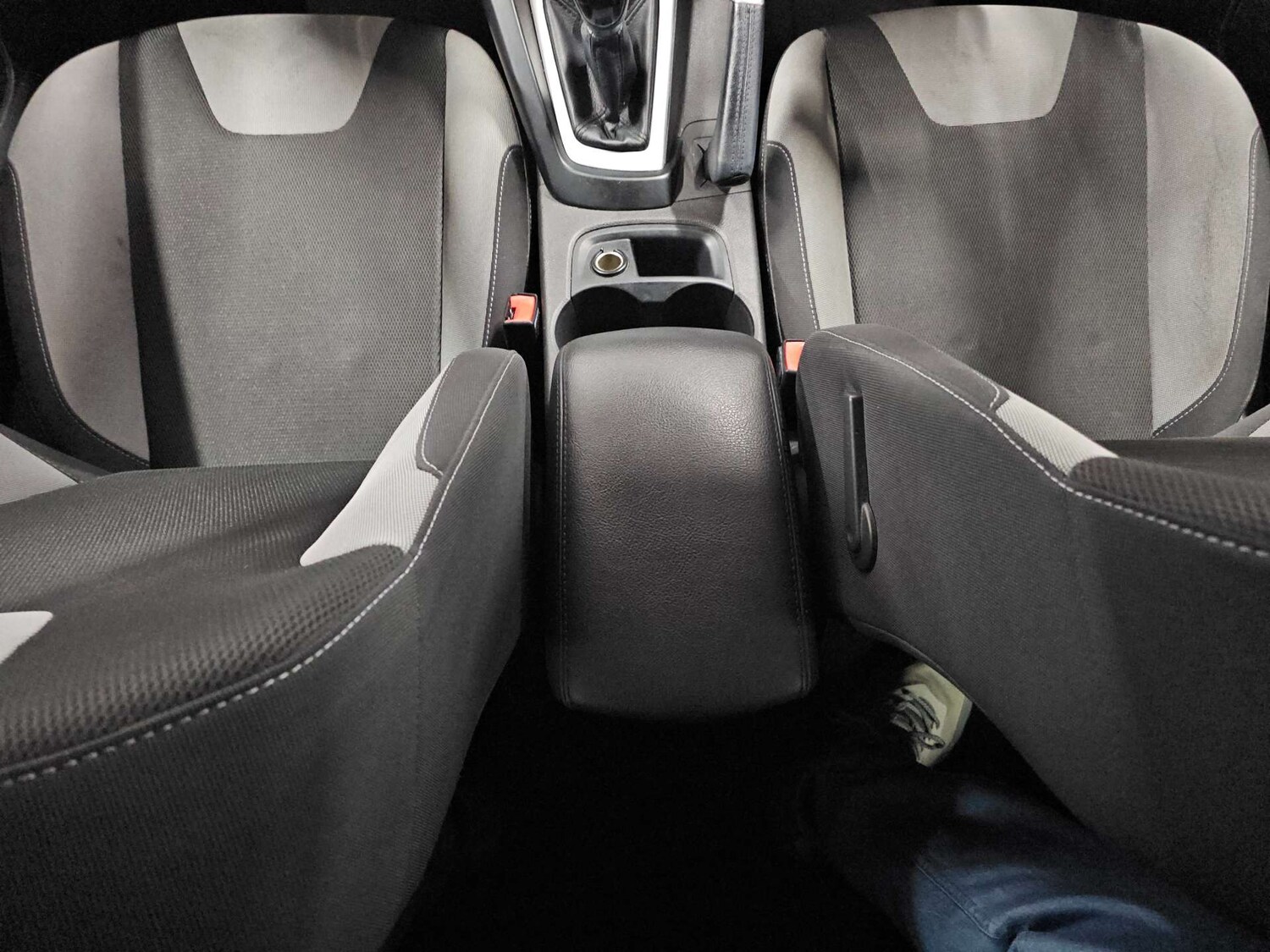 Used Ford Focus 2014 for sale - 77905864: Photo 26