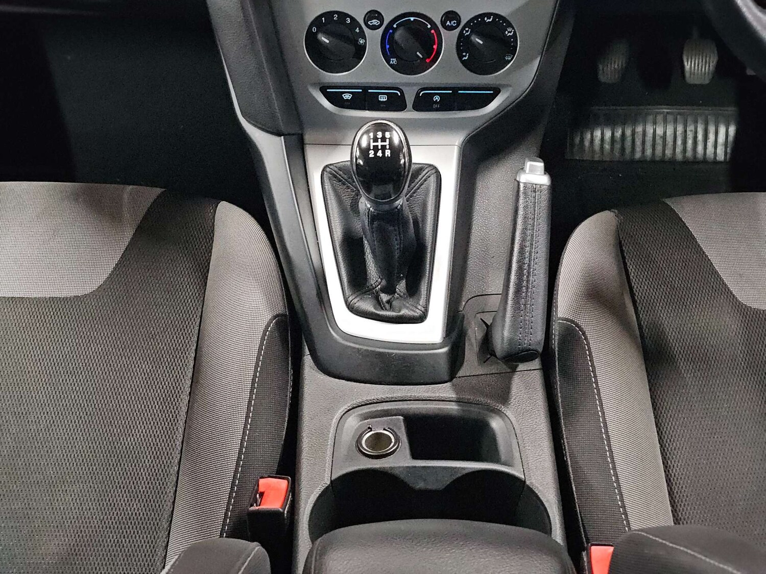 Used Ford Focus 2014 for sale - 77905864: Photo 27