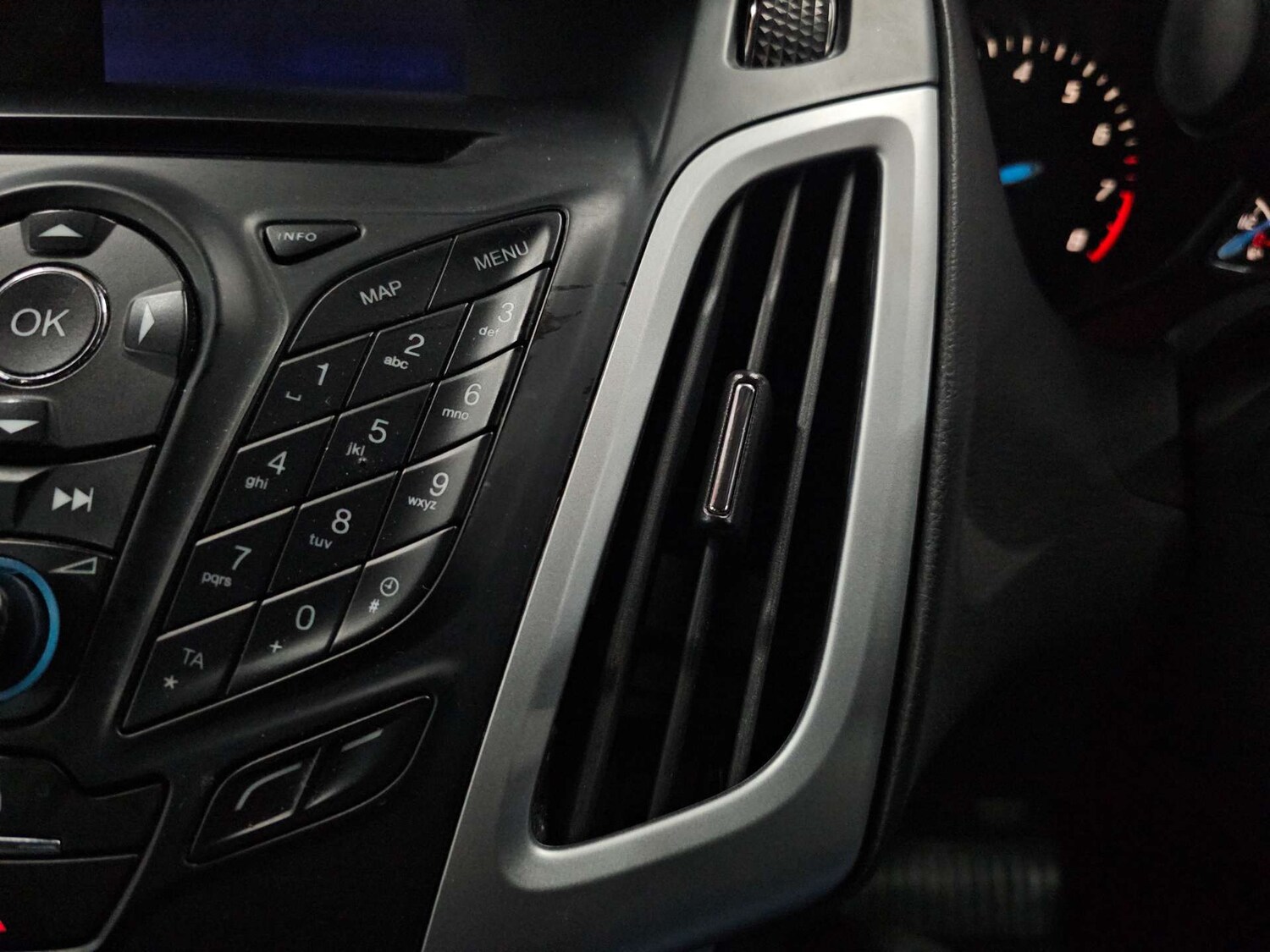 Used Ford Focus 2014 for sale - 77905864: Photo 62