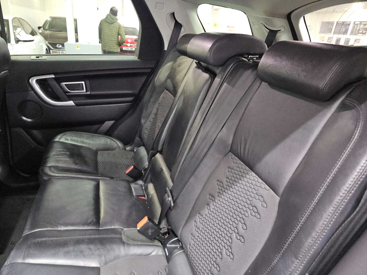 Used Land Rover Discovery Sport 2015 for sale - 77905853: Photo 22