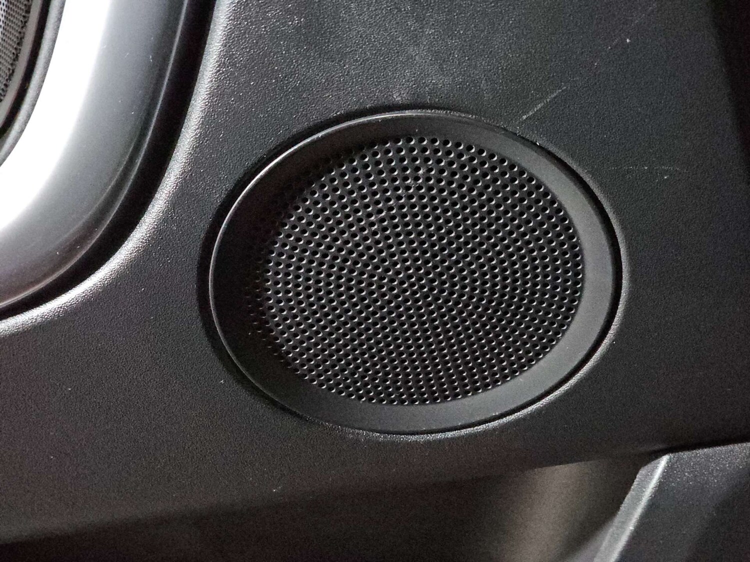 Used Land Rover Discovery Sport 2015 for sale - 77905853: Photo 26