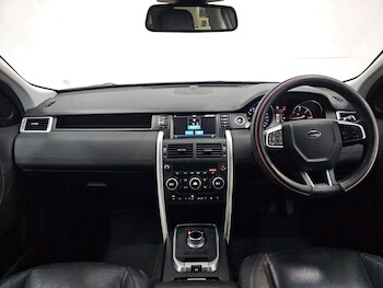 Used Land Rover Discovery Sport 2015 for sale - 77905853: Photo