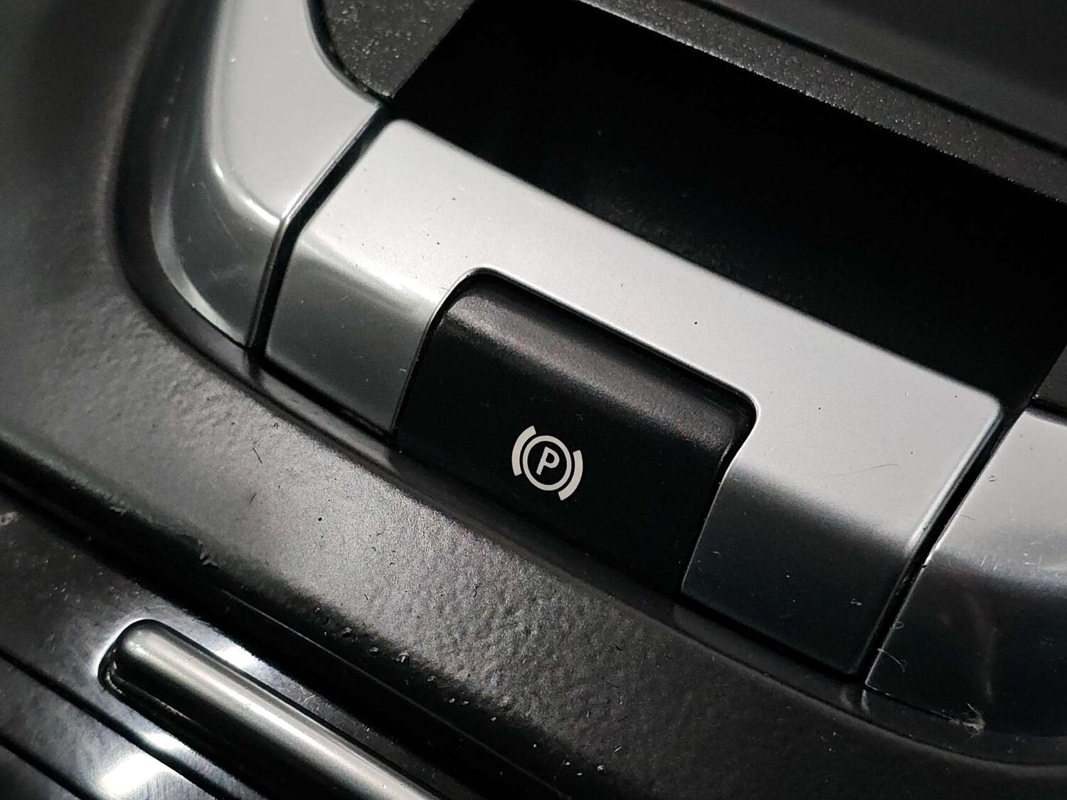 Used Land Rover Discovery Sport 2015 for sale - 77905853: Photo 48