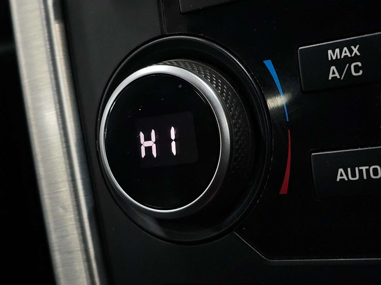 Used Land Rover Discovery Sport 2015 for sale - 77905853: Photo 56