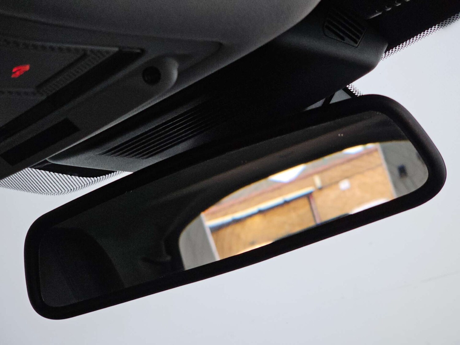 Used Land Rover Discovery Sport 2015 for sale - 77905853: Photo 75