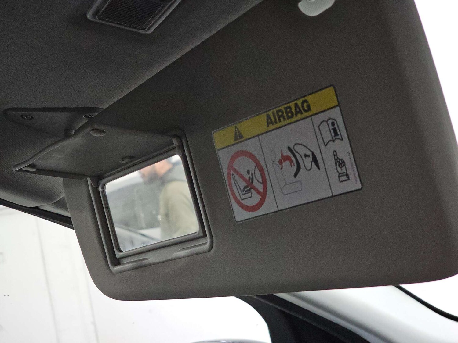 Used Land Rover Discovery Sport 2015 for sale - 77905853: Photo 79