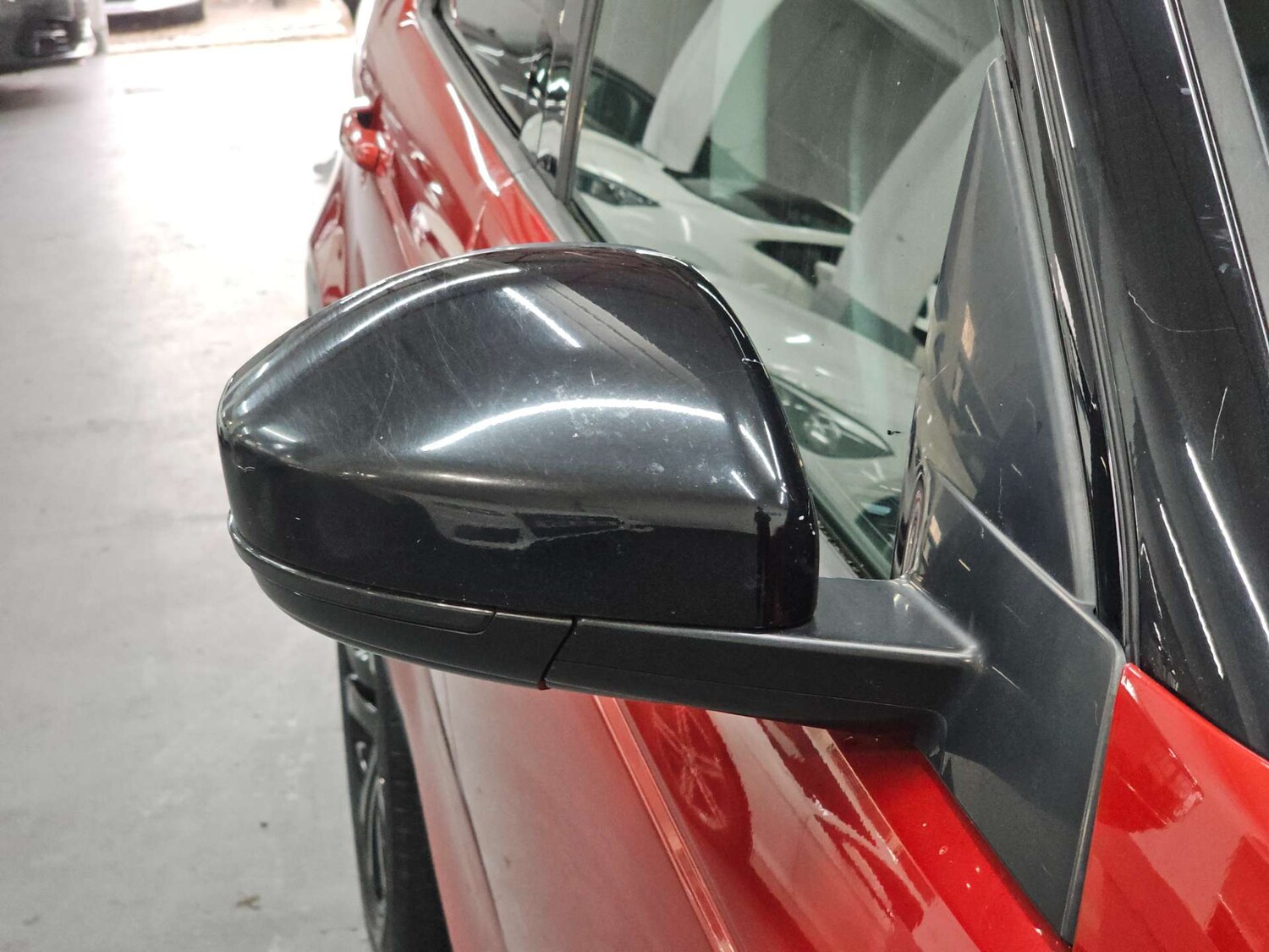 Used Land Rover Discovery Sport 2015 for sale - 77905853: Photo 92