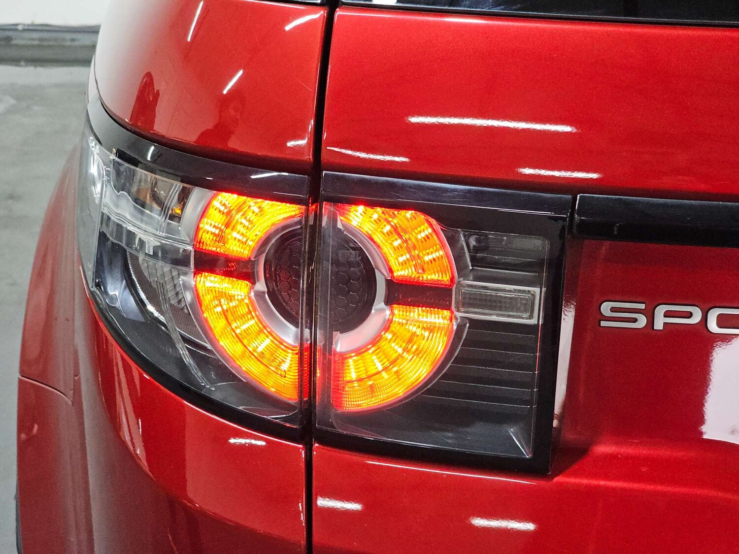 Used Land Rover Discovery Sport 2015 for sale - 77905853: Photo 94