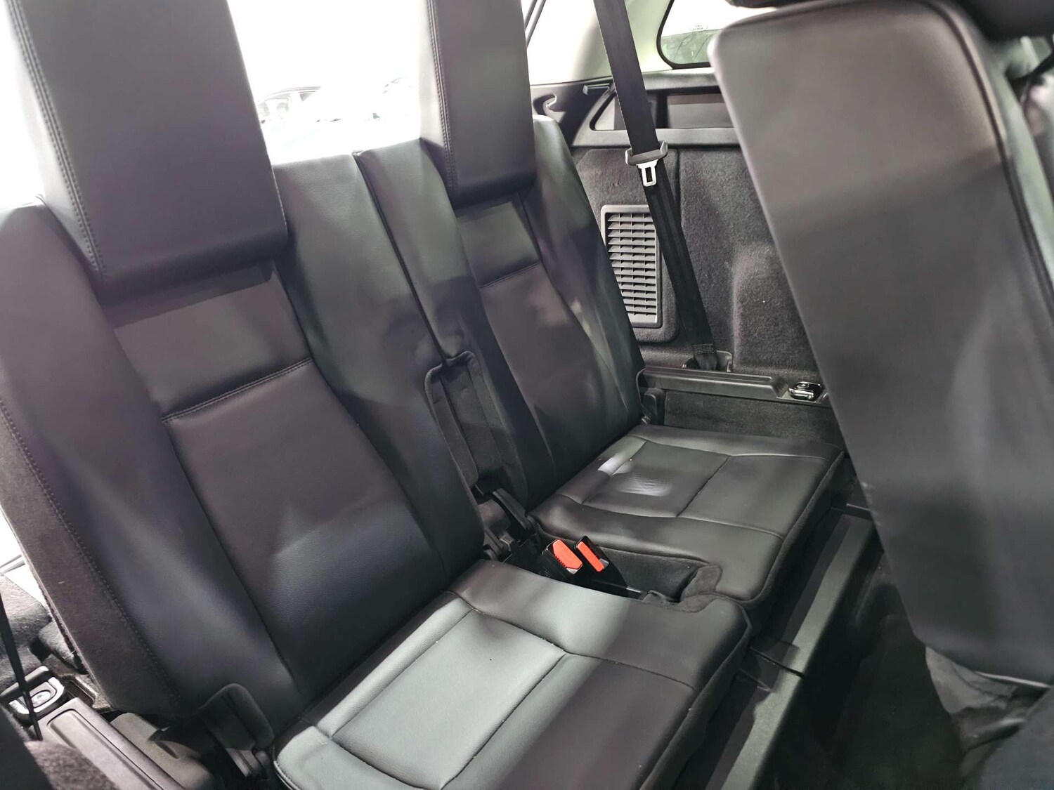 Used Land Rover Discovery Sport 2015 for sale - 77905853: Photo 97