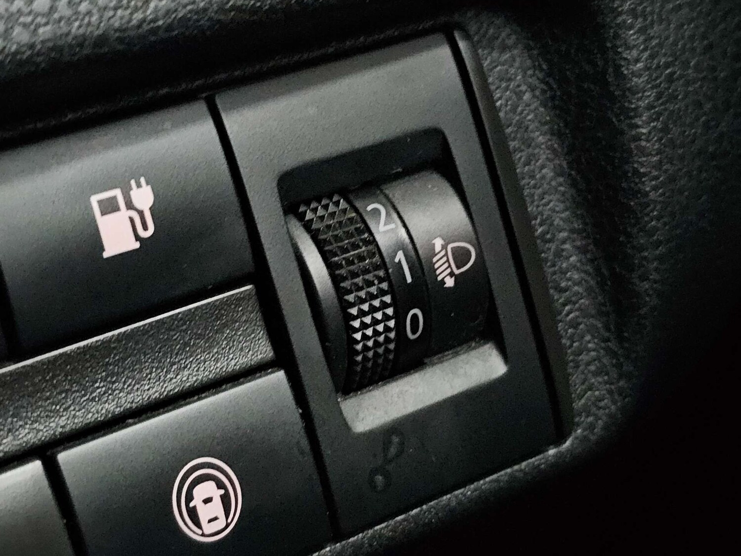 Used Nissan Leaf 2019 for sale - 77905940: Photo 34