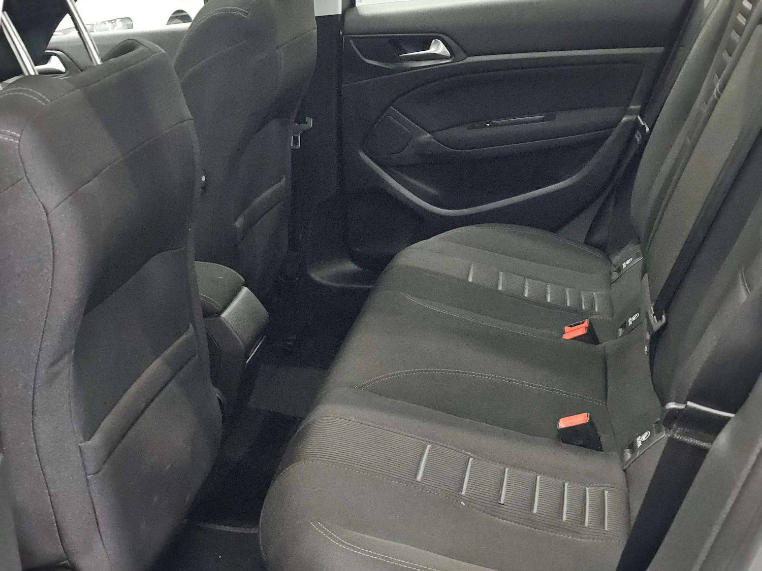 Used Peugeot 308 2014 for sale - 78133407: Photo 24