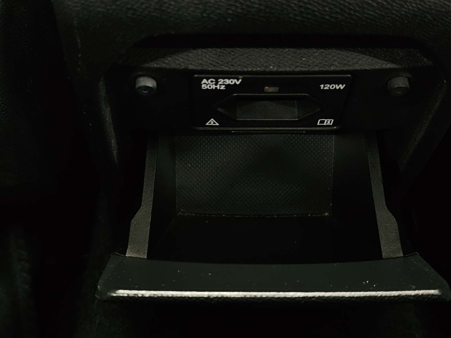 Used Peugeot 308 2014 for sale - 78133407: Photo 54