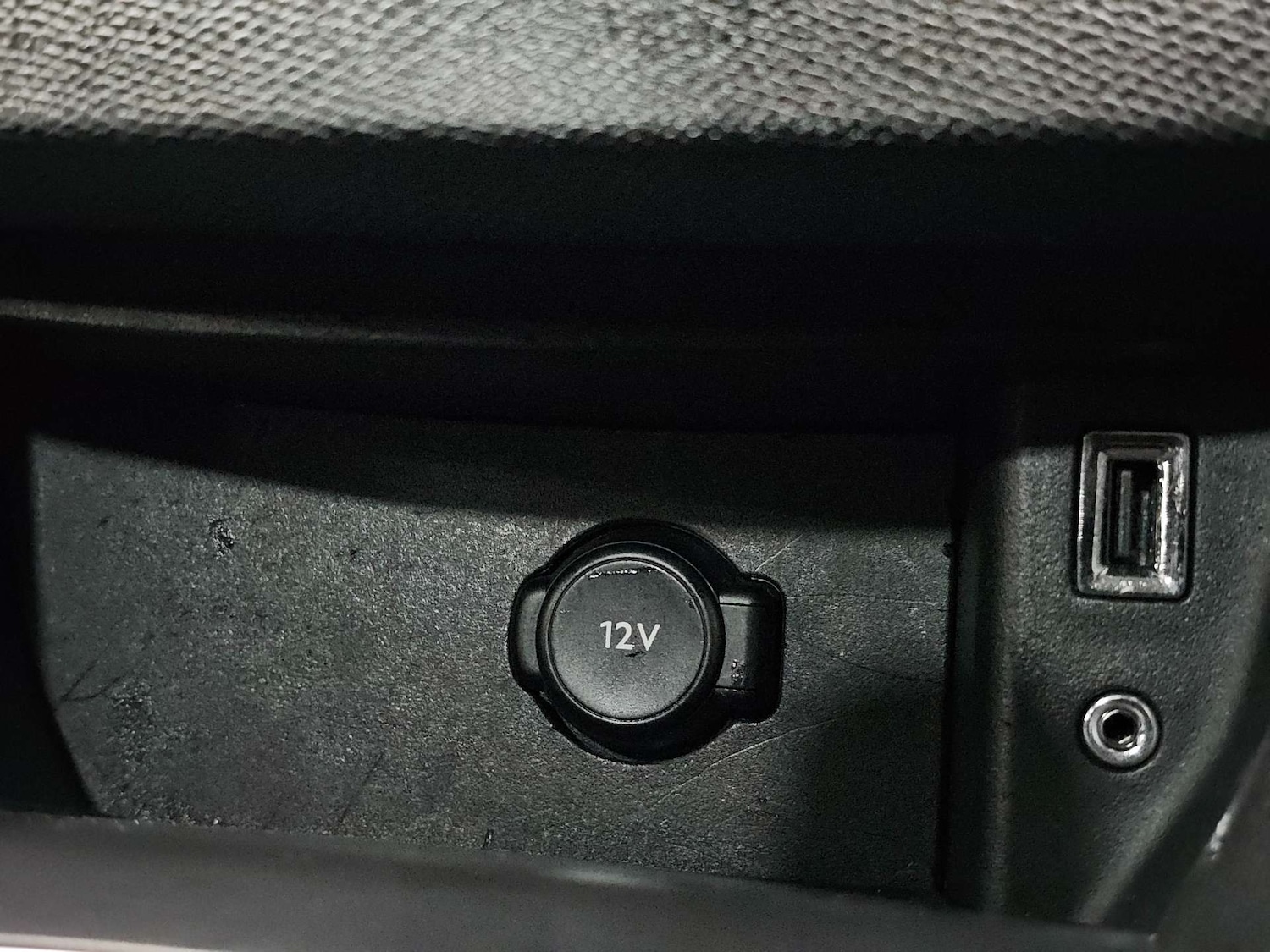 Used Peugeot 308 2014 for sale - 78133407: Photo 84