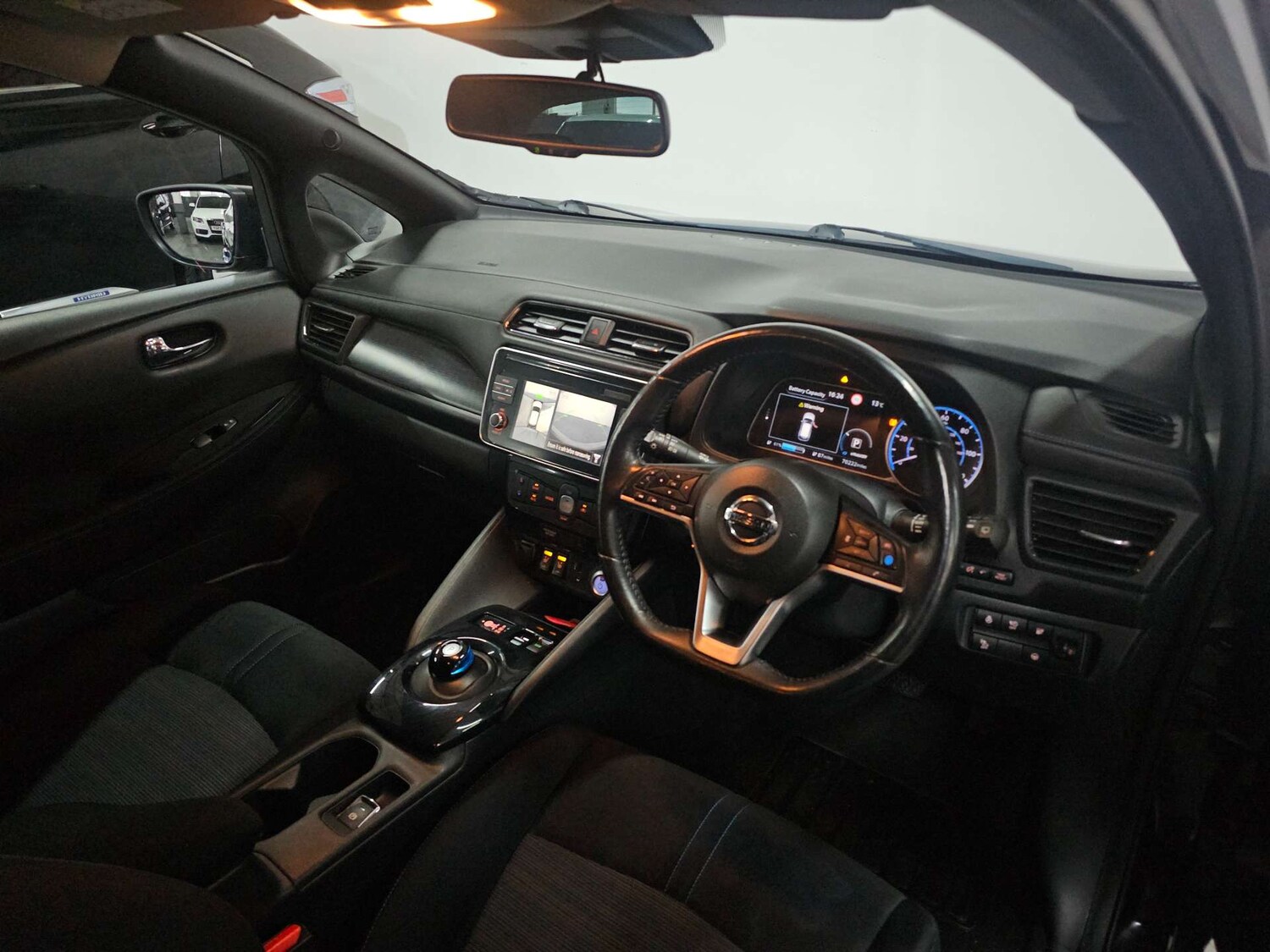 Used Nissan Leaf 2018 for sale - 78133417: Photo 12