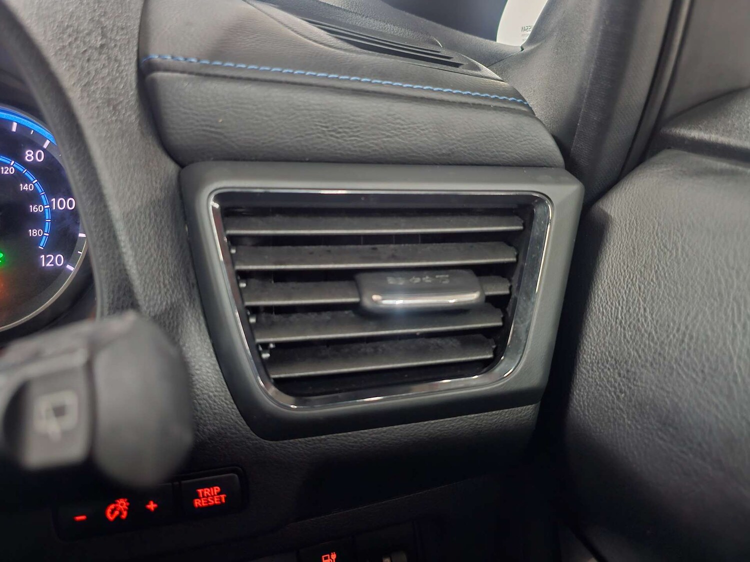 Used Nissan Leaf 2018 for sale - 78133417: Photo 46