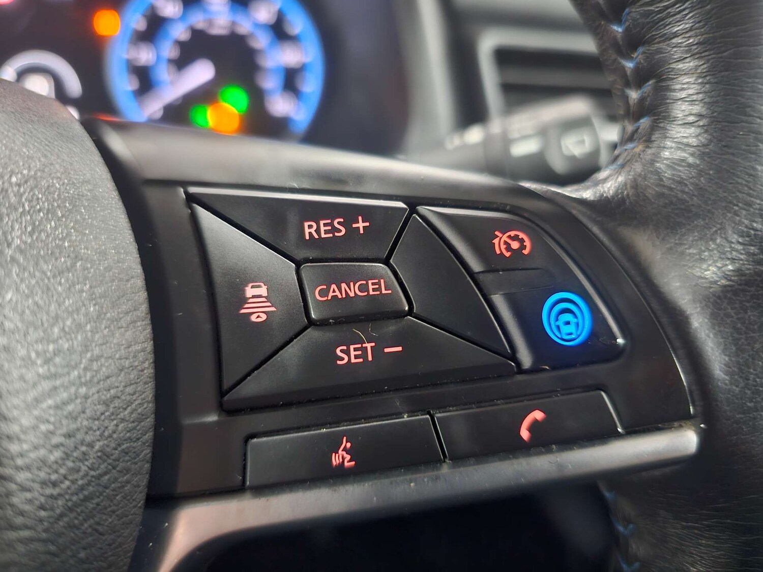 Used Nissan Leaf 2018 for sale - 78133417: Photo 50