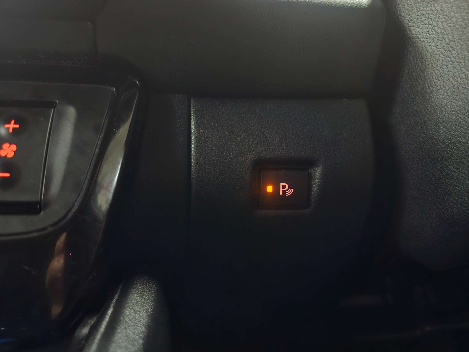 Used Nissan Leaf 2018 for sale - 78133417: Photo 56