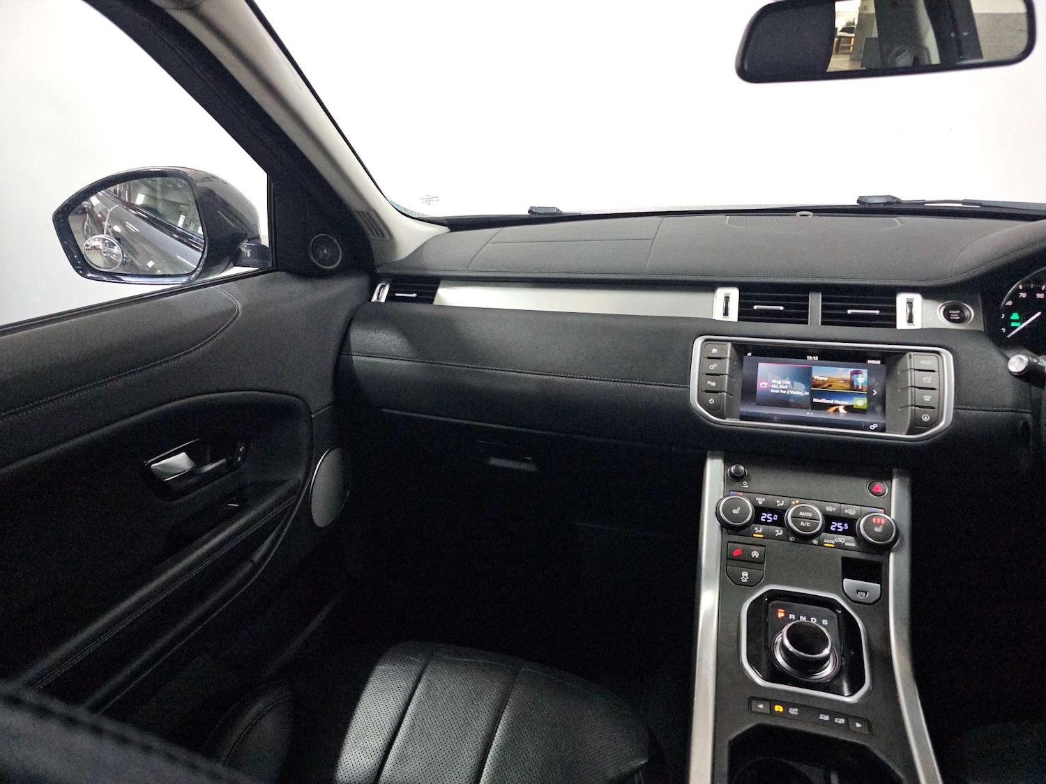 Used Land Rover Range Rover Evoque 2017 for sale - 77905854: Photo 30