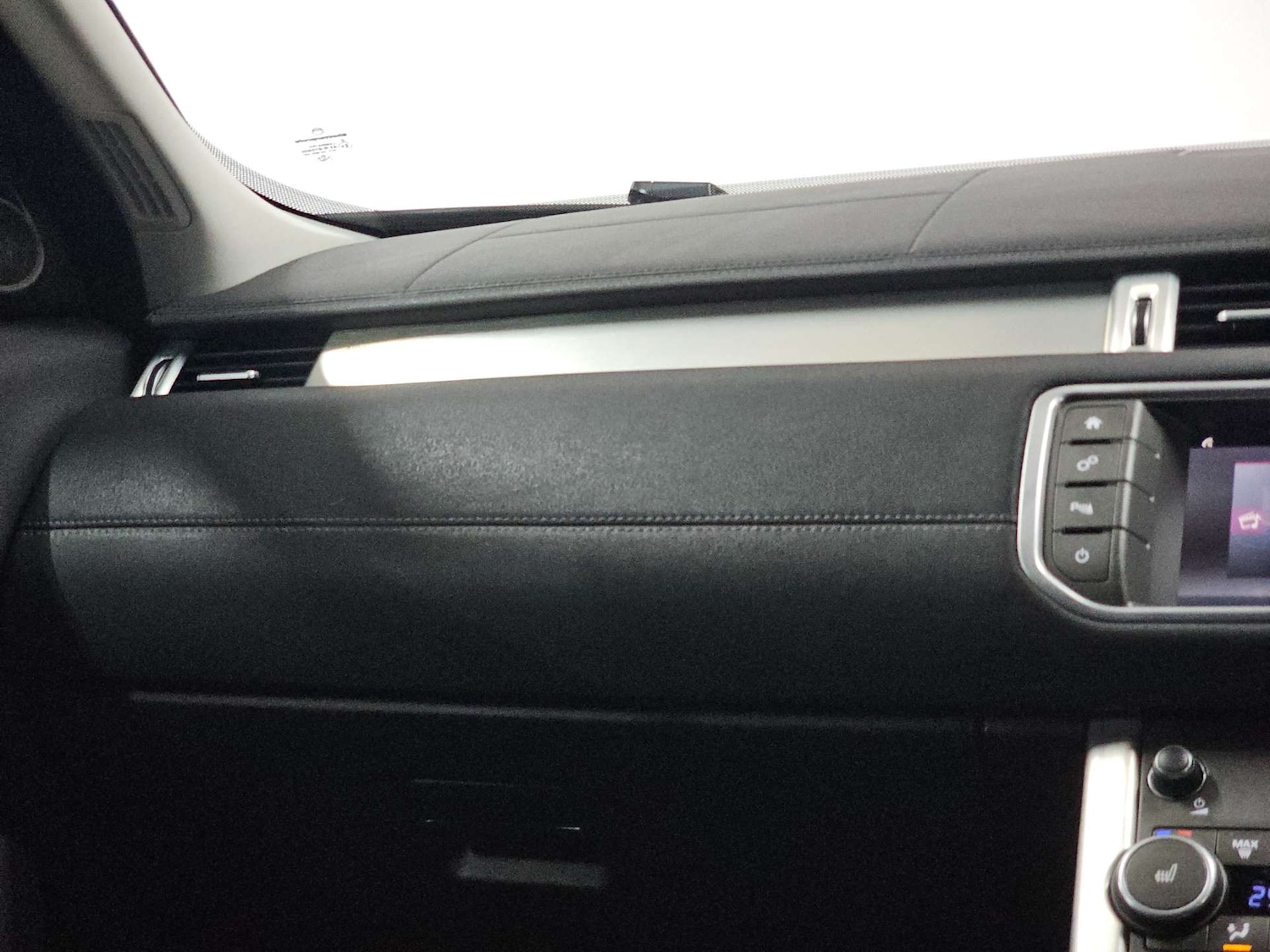 Used Land Rover Range Rover Evoque 2017 for sale - 77905854: Photo 32