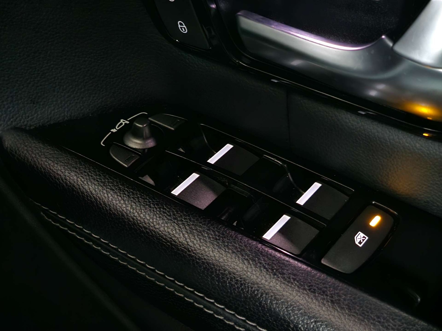 Used Land Rover Range Rover Evoque 2017 for sale - 77905854: Photo 75