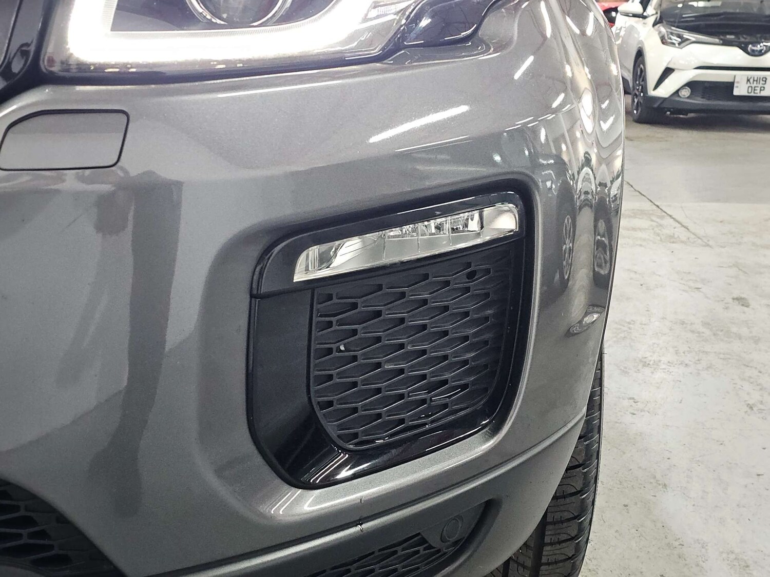 Used Land Rover Range Rover Evoque 2017 for sale - 77905854: Photo 97