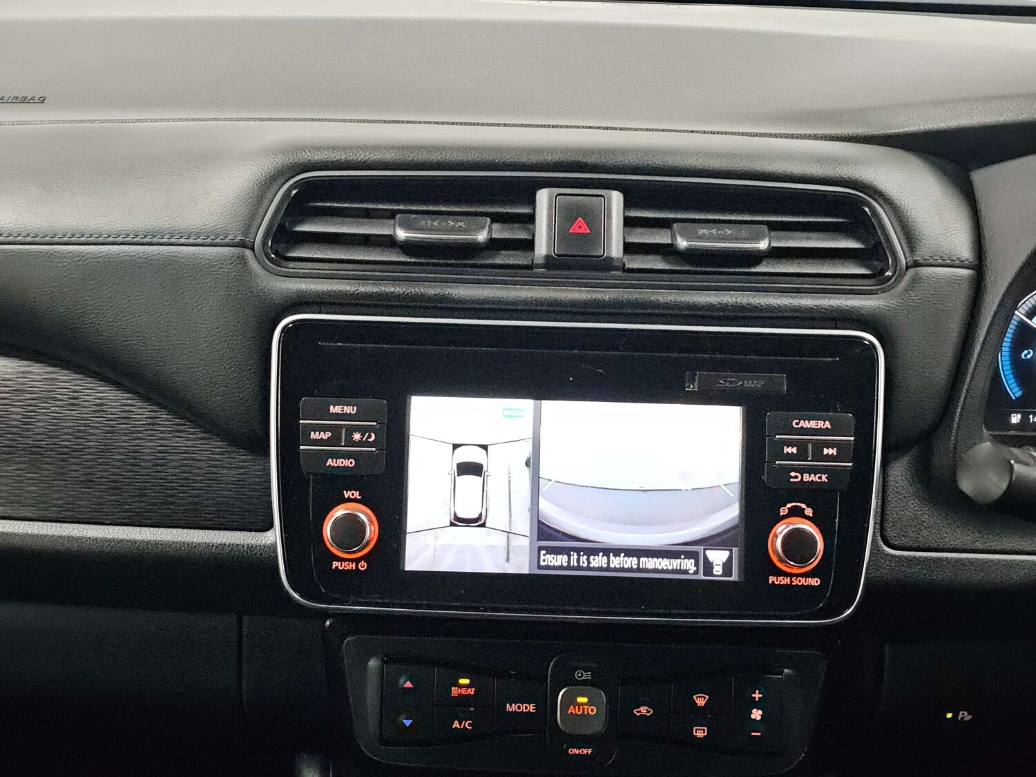 Used Nissan Leaf 2019 for sale - 77905821: Photo 31