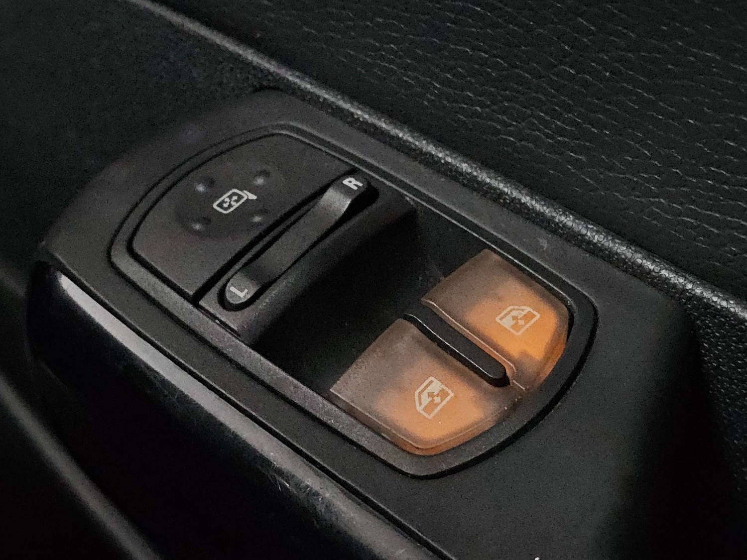 Used Vauxhall Corsa 2007 for sale - 78223440: Photo 33