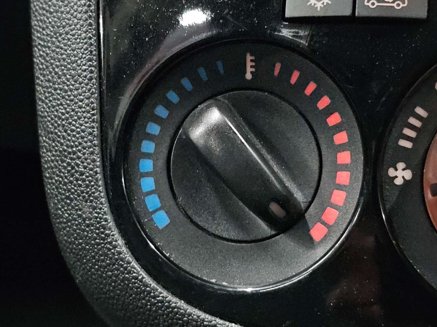 Used Vauxhall Corsa 2007 for sale - 78223440: Photo 49