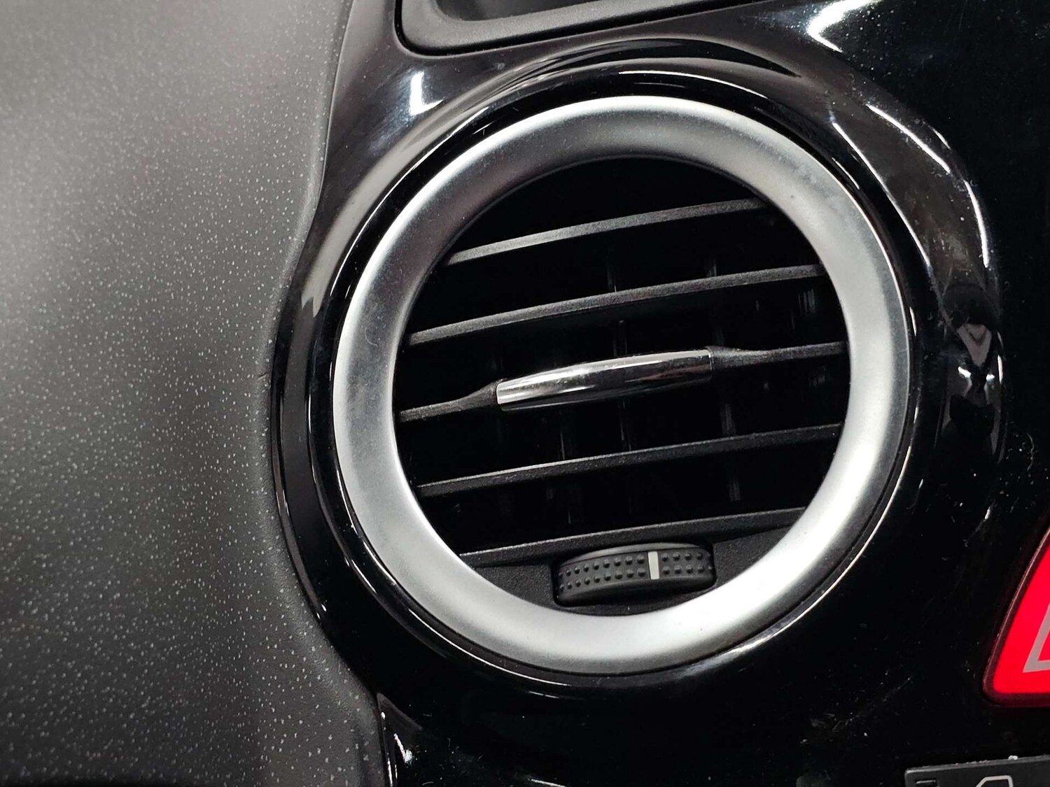 Used Vauxhall Corsa 2007 for sale - 78223440: Photo 64