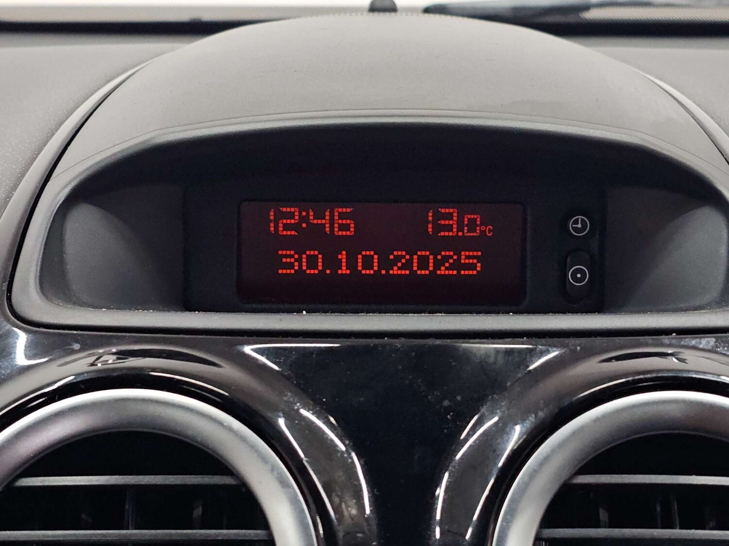 Used Vauxhall Corsa 2007 for sale - 78223440: Photo 67