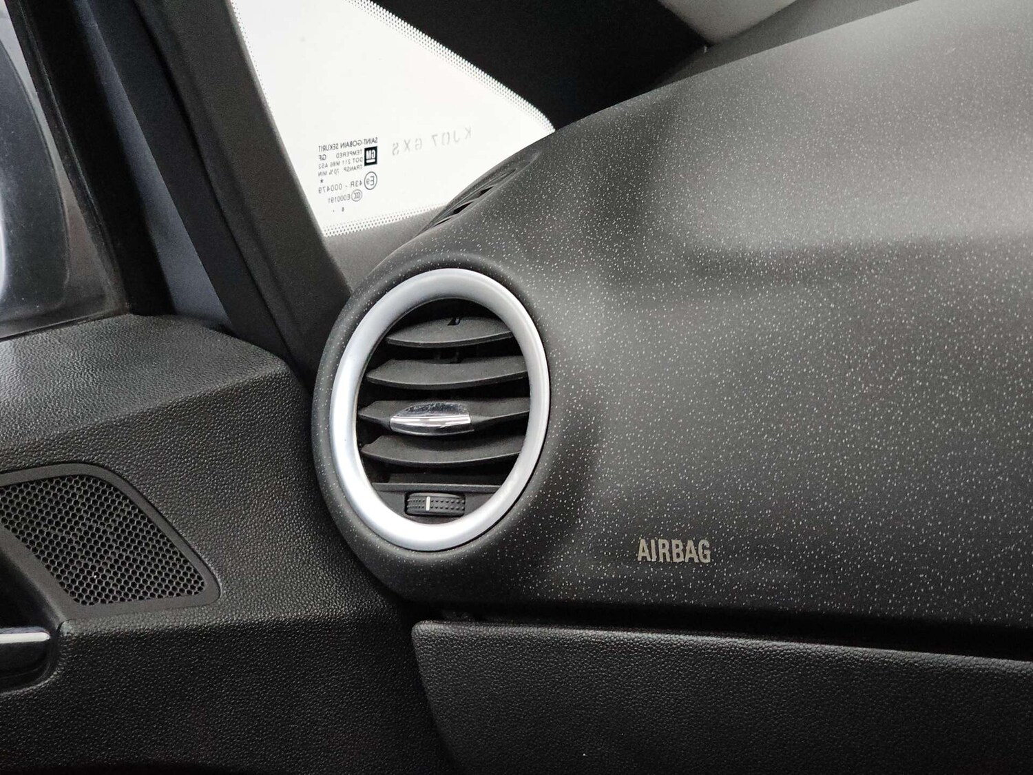 Used Vauxhall Corsa 2007 for sale - 78223440: Photo 73