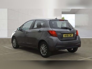 Used Toyota Yaris 2016 for sale - 79167324: Photo