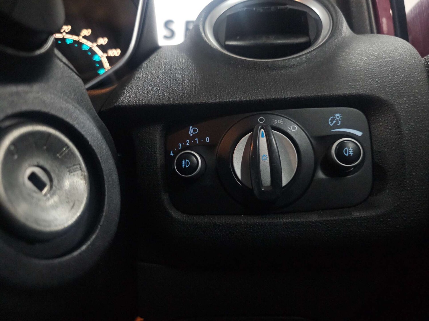 Used Ford Fiesta 2013 for sale - 78108376: Photo 47