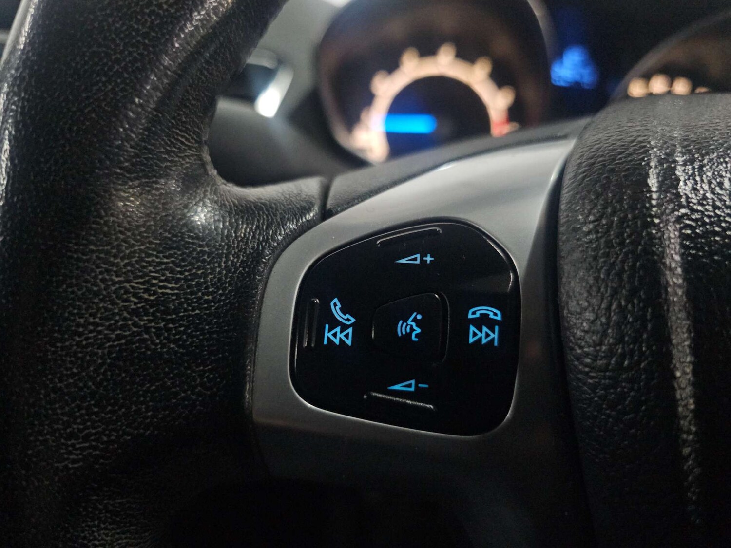 Used Ford Fiesta 2013 for sale - 78108376: Photo 56