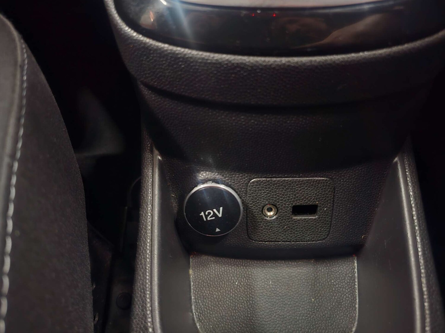 Used Ford Fiesta 2013 for sale - 78108376: Photo 59