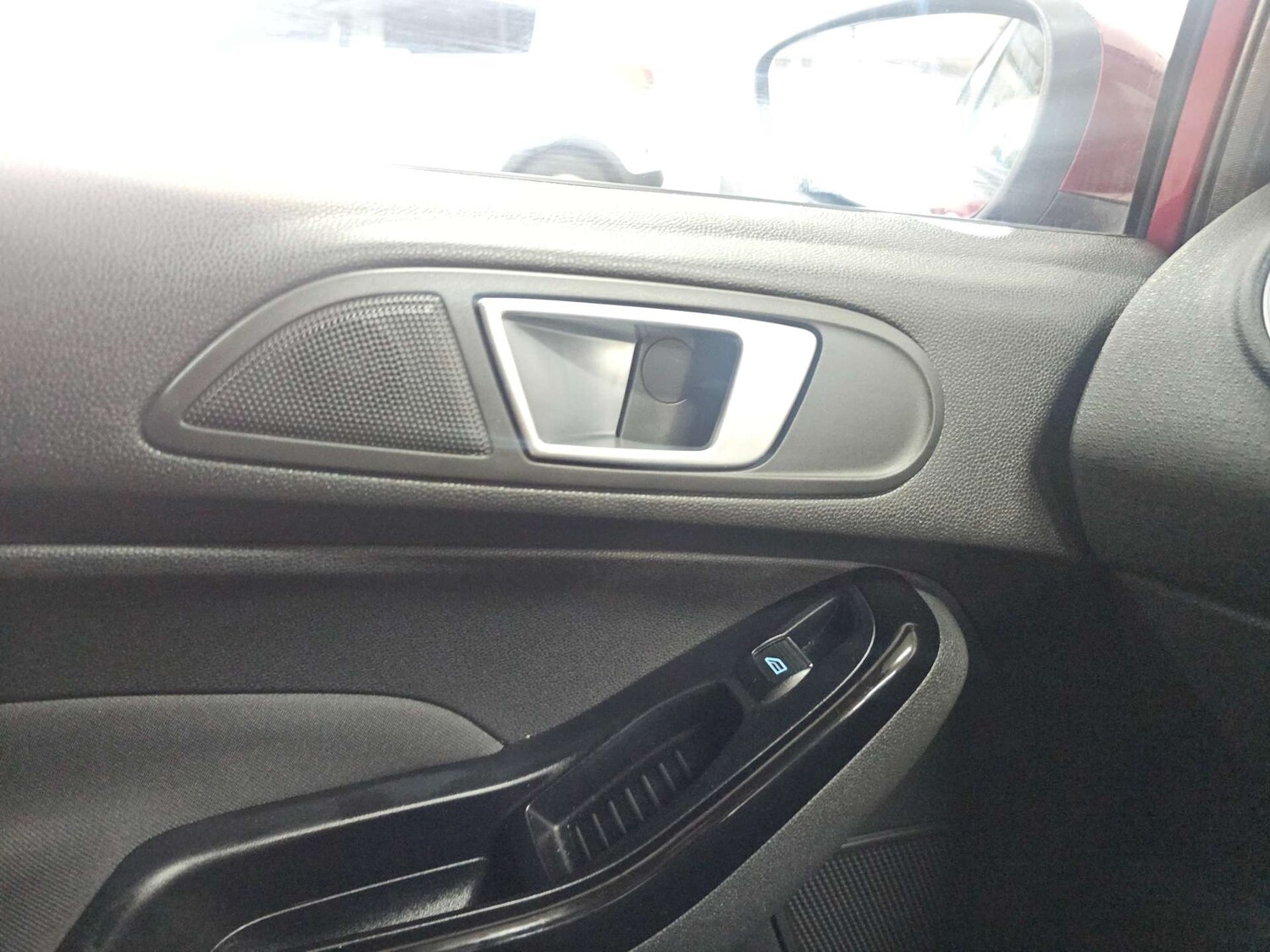 Used Ford Fiesta 2013 for sale - 78108376: Photo 77