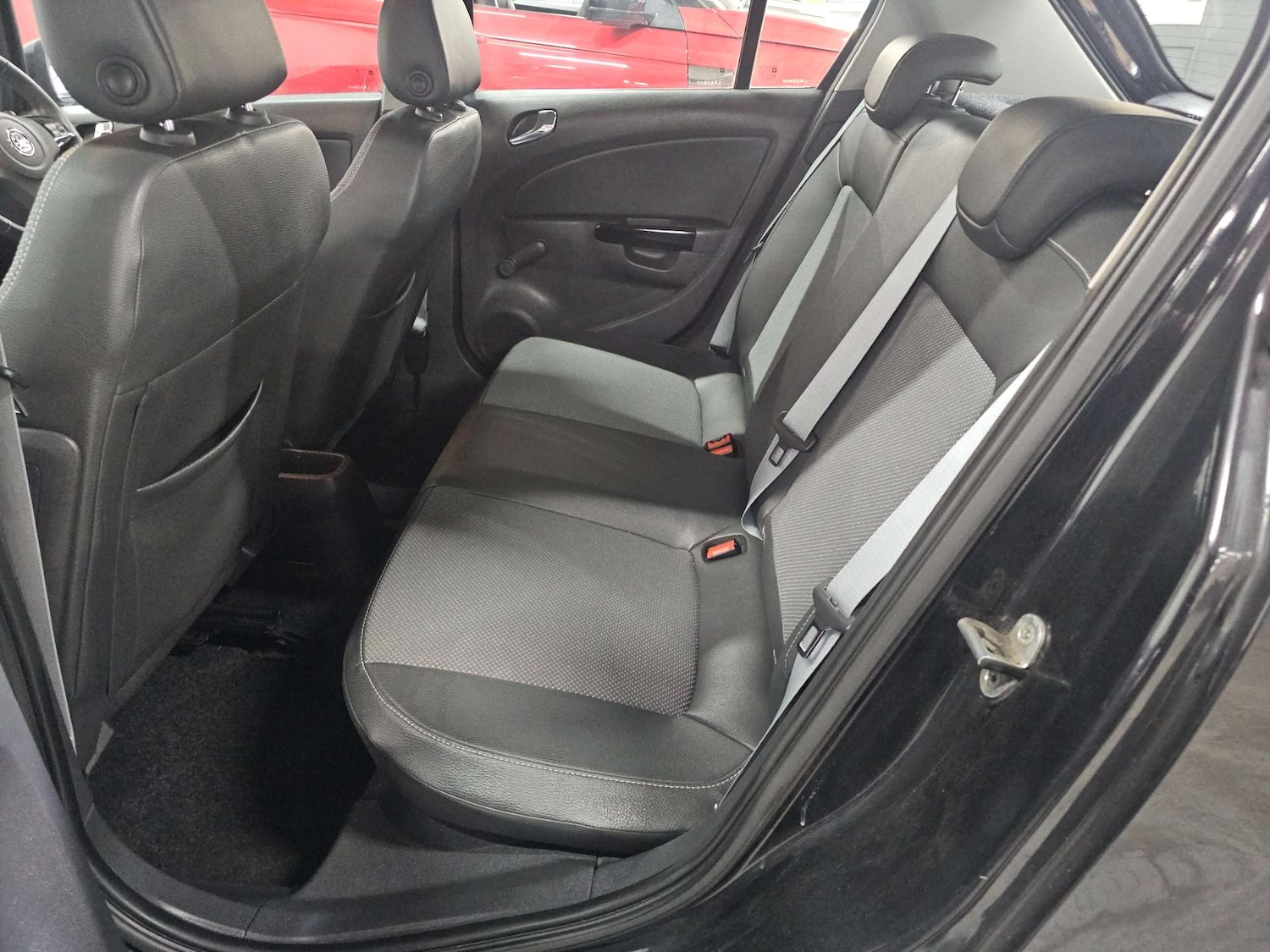 Used Vauxhall Corsa 2010 for sale - 77905829: Photo 19